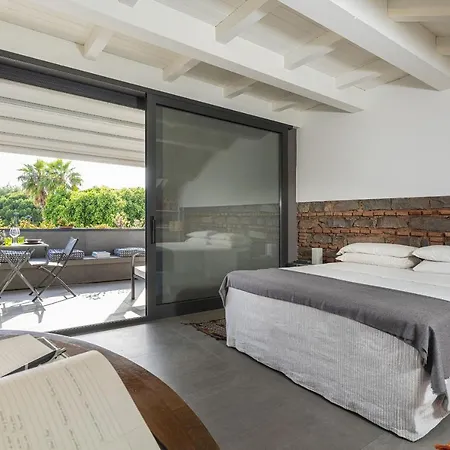 Design With Terrace By Wonderful Italy *